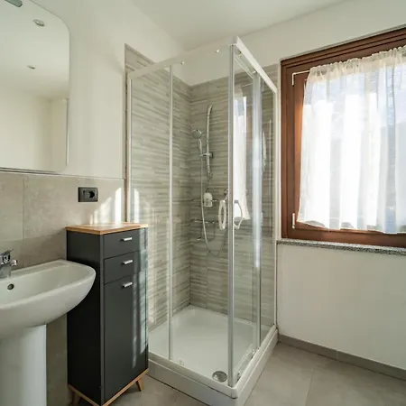 Apartment Pinas House