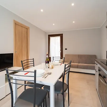 Pinas House Apartment *