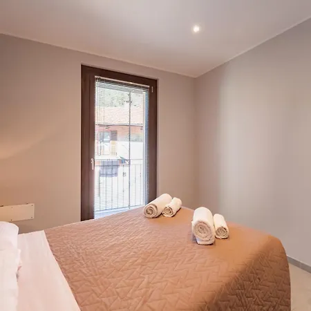 Pinas House Roccasparvera